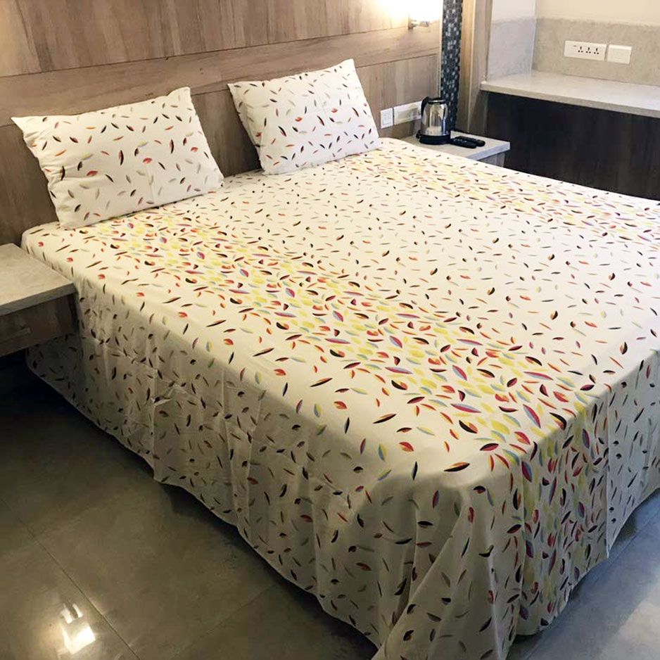 Printed King Bed cover with two pillow covers made of 100% Cotton Satin - Love for Home - Scattered Leaf